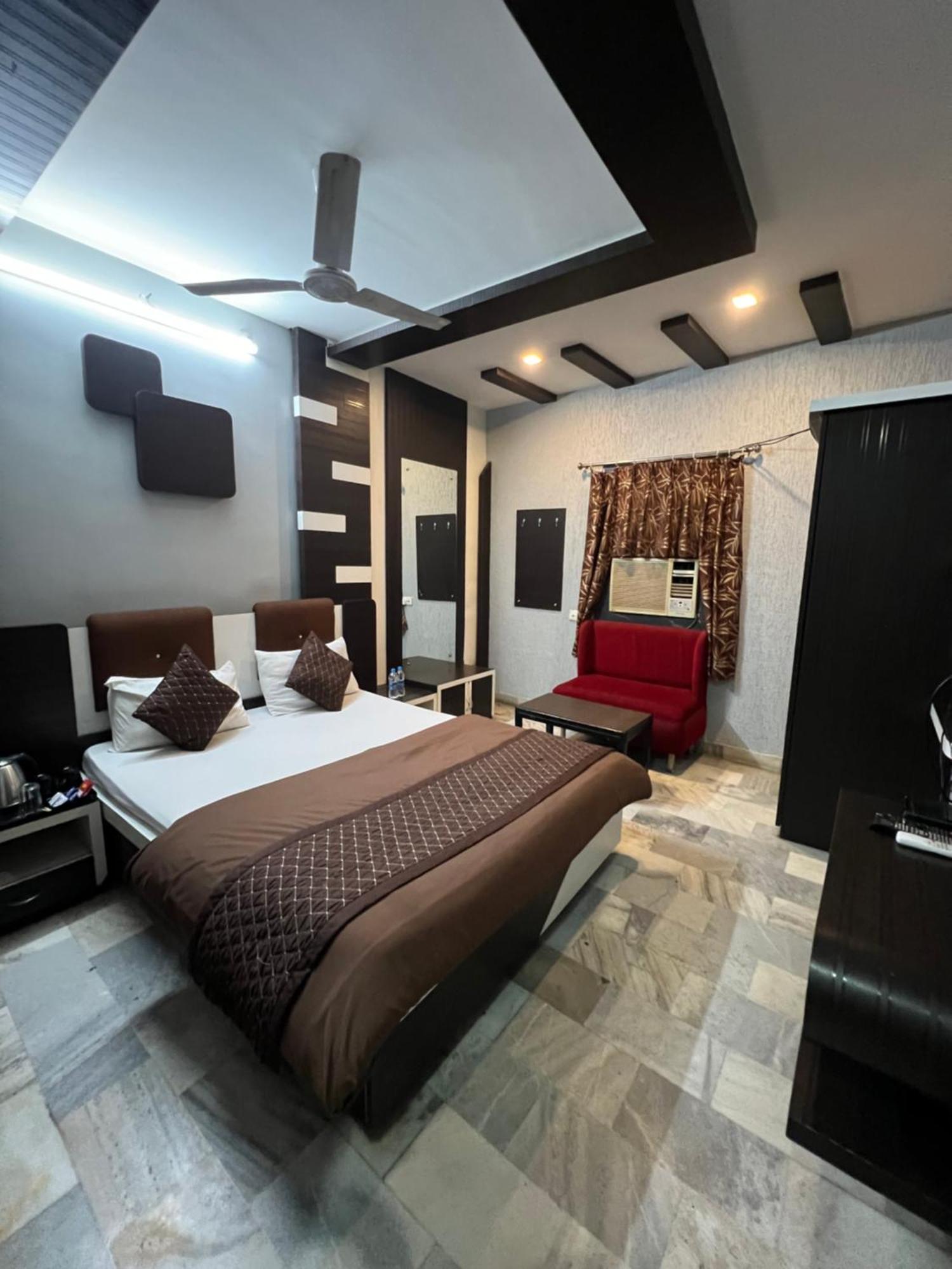 Sabera Hotel 3*